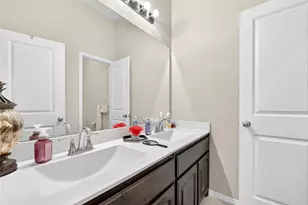 4604 Pentridge Dr, Fort Worth, TX 76036 - Photo 13