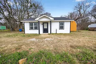 591 State Hwy 31 E, Trinidad, TX 75163 - Photo 1