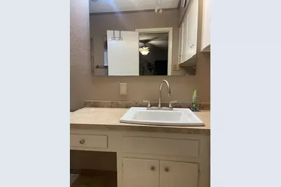 2333 N Carrier Parkway, Grand Prairie, TX 75050 - Photo 13