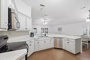 1822 Cancun Dr, Mansfield, TX 76063 - Photo 9