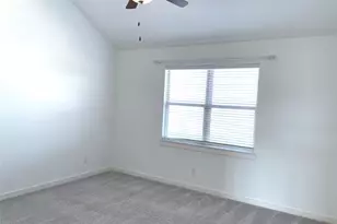 3913 Crown Ave, McKinney, TX 75070 - Photo 9