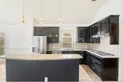 2919 Sendero, Grand Prairie, TX 75054 - Photo 11