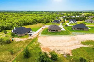 7021 Rnch Vw Pl, Springtown, TX 76082 - Photo 3