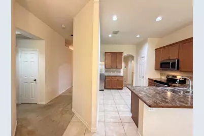 1435 Fleetwood Cove Drive, Grand Prairie, TX 75052 - Photo 11