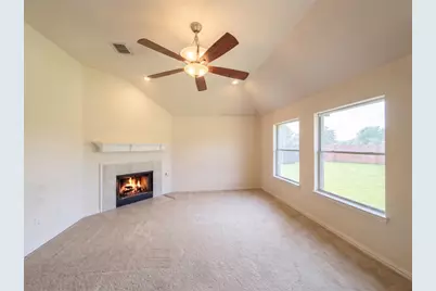 1435 Fleetwood Cove Drive, Grand Prairie, TX 75052 - Photo 5