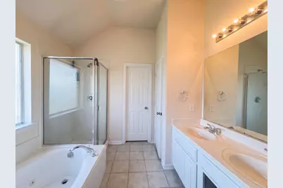1435 Fleetwood Cove Drive, Grand Prairie, TX 75052 - Photo 21