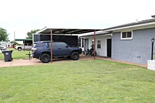 413 W Rogers, Wichita Falls, TX 76309 - Photo 3