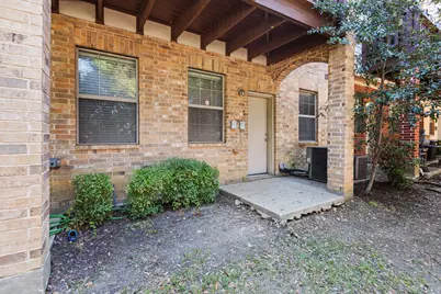 1530 Biltmore Lane, Irving, TX 75063 - Photo 13