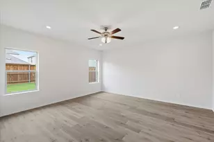 913 Apeldoorn Dr, Little Elm, TX 75068 - Photo 15