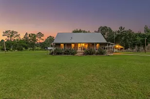 18253 Fm 3079, Chandler, TX 75758 - Photo 1