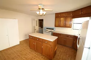431 W Collins St, Stephenville, TX 76401 - Photo 23