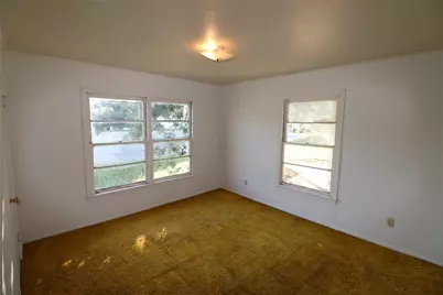 431 W Collins Street, Stephenville, TX 76401 - Photo 19