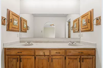 2502 Ashbury Drive, Arlington, TX 76015 - Photo 17