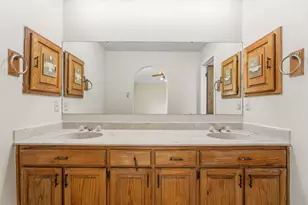 2502 Ashbury Dr, Arlington, TX 76015 - Photo 17