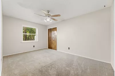 2502 Ashbury Drive, Arlington, TX 76015 - Photo 5