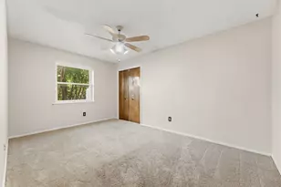 2502 Ashbury Dr, Arlington, TX 76015 - Photo 5