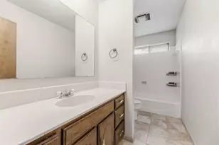 2502 Ashbury Dr, Arlington, TX 76015 - Photo 7