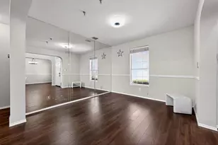 205 Lake Village Dr, McKinney, TX 75071 - Photo 7
