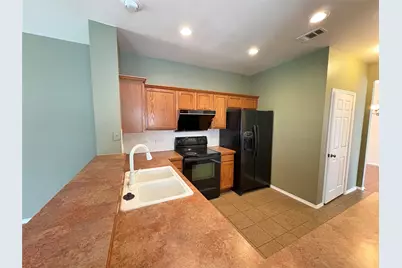 106 Constitution Drive, Euless, TX 76040 - Photo 7