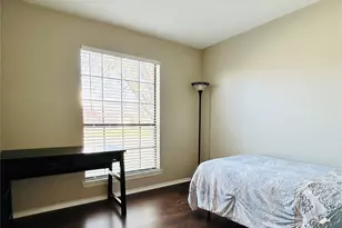 2246 Arbor Creek Dr, Carrollton, TX 75010 - Photo 13