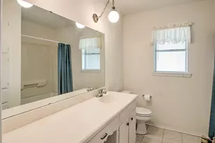 808 S Jefferson St, Pilot Point, TX 76258 - Photo 21
