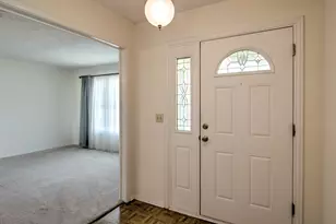 808 S Jefferson St, Pilot Point, TX 76258 - Photo 15