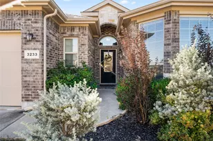 3233 Tamarack Ln, Denton, TX 76226 - Photo 3