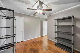 3040 June Dr, Dallas, TX 75211 - Photo 17