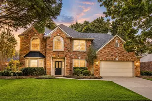 1104 W Winding Creek Dr, Grapevine, TX 76051 - Photo 1