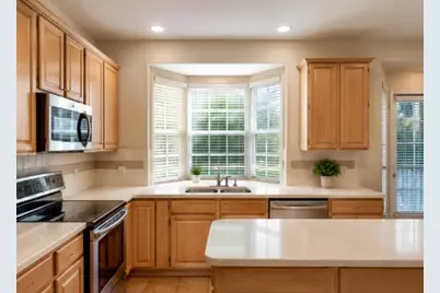 1104 W Winding Creek Drive, Grapevine, TX 76051 - Photo 3