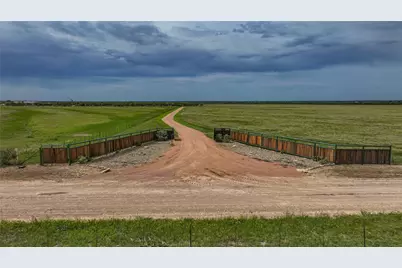 1250 County Rd 419, Rochelle, TX 76872 - Photo 3