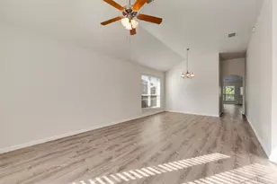 7437 Diamond Springs Tr, Fort Worth, TX 76123 - Photo 5