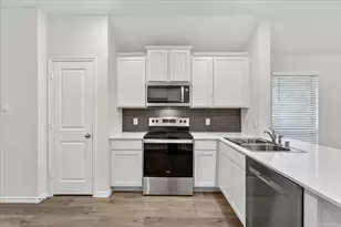 1610 Kalamath St, Forney, TX 75126 - Photo 7