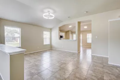 917 Mulder Drive, Arlington, TX 76001 - Photo 3