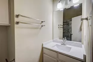 917 Mulder Dr, Arlington, TX 76001 - Photo 11