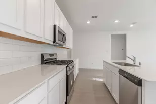 1901 Nokota Pkwy, Providence Village, TX 76227 - Photo 23