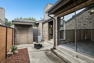 2204 W Park Blvd, Plano, TX 75075 - Photo 17
