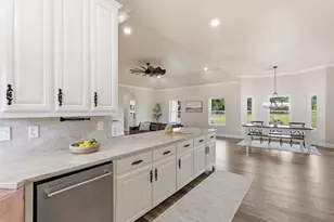 9390 Lakeridge Dr, Princeton, TX 75407 - Photo 15
