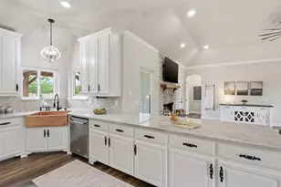 9390 Lakeridge Dr, Princeton, TX 75407 - Photo 11