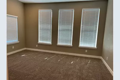 10711 Cromwell Drive, Dallas, TX 75229 - Photo 15