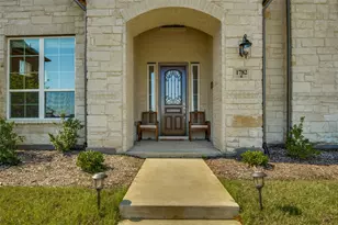 1782 Brighton Pl, Farmers Branch, TX 75234 - Photo 3