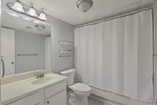 10650 Steppington Dr, Dallas, TX 75230 - Photo 21
