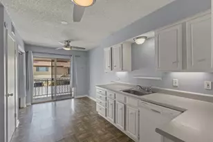 10650 Steppington Dr, Dallas, TX 75230 - Photo 9