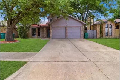 606 Lemons Street, Cedar Hill, TX 75104 - Photo 1