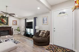 4032 Horizon Pl, Fort Worth, TX 76133 - Photo 3
