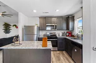 932 American Flyer Blvd, Fort Worth, TX 76108 - Photo 11