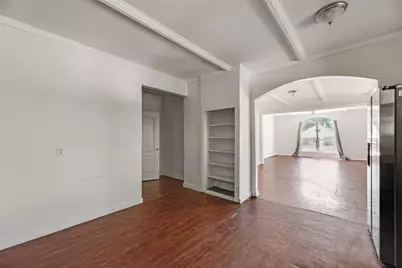 1327 E Baltimore Avenue, Fort Worth, TX 76104 - Photo 5