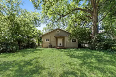 1327 E Baltimore Avenue, Fort Worth, TX 76104 - Photo 13