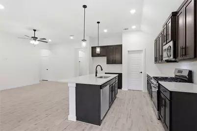 4645 Commack Drive, Fort Worth, TX 76135 - Photo 13