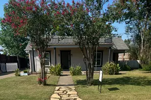 422 Goshen W, Canton, TX 75103 - Photo 1